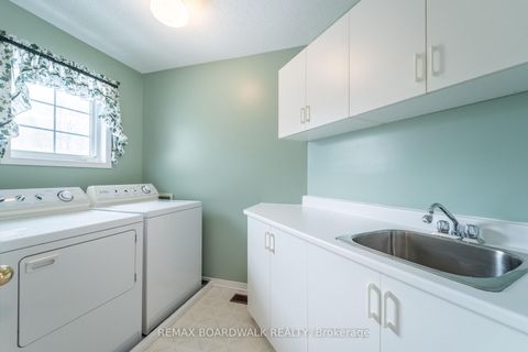 Photo 37 at 57 Mattawa Crescent, Bridlewood, Kanata