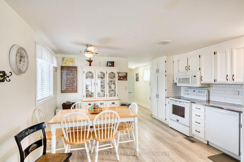 Photo 2 at 204 Hillview Road, Drummond N Elmsley (Drummond) Twp, Drummond/North Elmsley