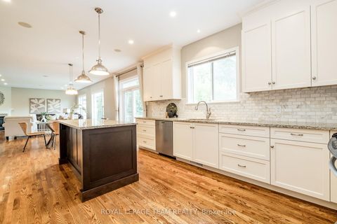 Photo 12 at 10 Beechgrove Gardens, Stittsville (South), Stittsville