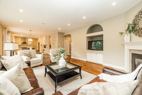 Photo 16 at 10 Beechgrove Gardens, Stittsville (South), Stittsville