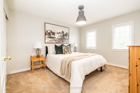 Photo 26 at 10 Beechgrove Gardens, Stittsville (South), Stittsville