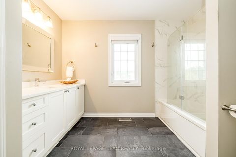 Photo 27 at 10 Beechgrove Gardens, Stittsville (South), Stittsville