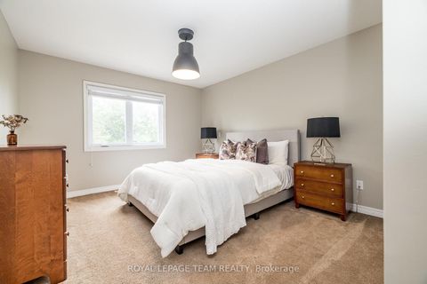 Photo 29 at 10 Beechgrove Gardens, Stittsville (South), Stittsville