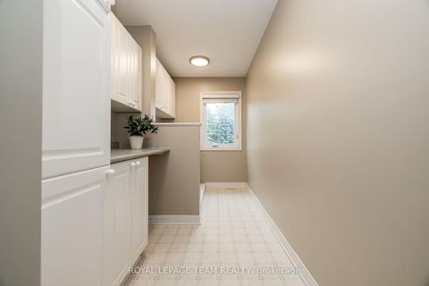 Photo 33 at 10 Beechgrove Gardens, Stittsville (South), Stittsville