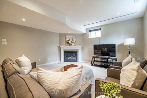 Photo 36 at 10 Beechgrove Gardens, Stittsville (South), Stittsville