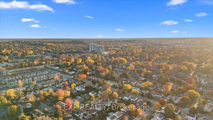 Photo 9 at 2670 Stone Crescent N, Nepean (Redwood Park), Ottawa