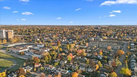 Photo 8 at 2670 Stone Crescent N, Nepean (Redwood Park), Ottawa