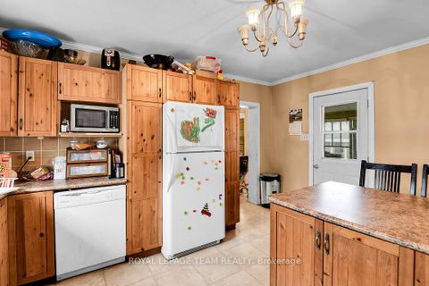 Photo 12 at 93 Queen Street, SMITHS FALLS, Smiths Falls