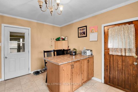 Photo 13 at 93 Queen Street, SMITHS FALLS, Smiths Falls