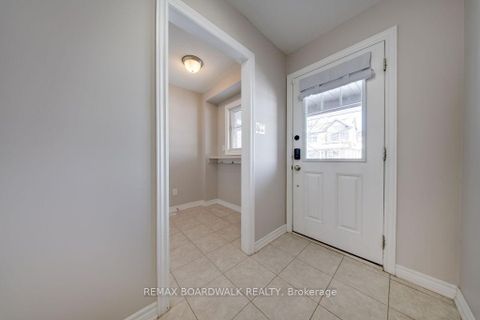 Photo 2 at 132 Conifer Creek Circle, Emerald Meadows/Trailwest, Kanata