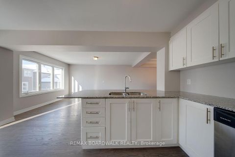 Photo 17 at 132 Conifer Creek Circle, Emerald Meadows/Trailwest, Kanata