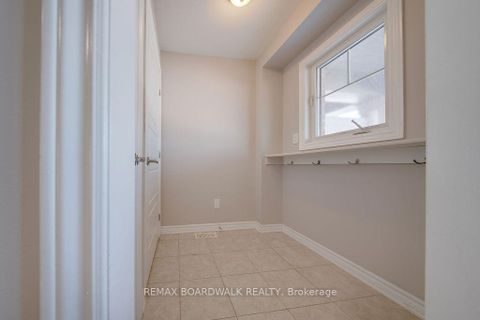 Photo 45 at 132 Conifer Creek Circle, Emerald Meadows/Trailwest, Kanata