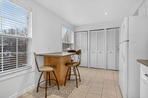 Photo 9 at 5 - 40 Appleby Private, Nepean (Carleton Heights), Ottawa