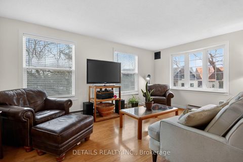 Photo 10 at 5 - 40 Appleby Private, Nepean (Carleton Heights), Ottawa