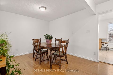Photo 15 at 5 - 40 Appleby Private, Nepean (Carleton Heights), Ottawa