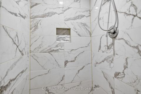 Photo 23 at 5 - 40 Appleby Private, Nepean (Carleton Heights), Ottawa