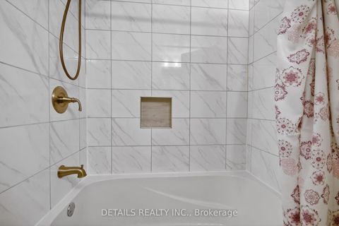 Photo 27 at 5 - 40 Appleby Private, Nepean (Carleton Heights), Ottawa