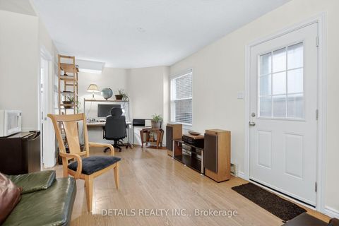 Photo 32 at 5 - 40 Appleby Private, Nepean (Carleton Heights), Ottawa