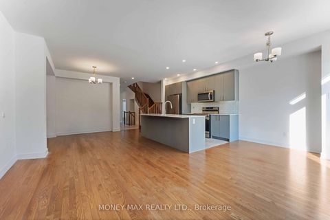 Photo 8 at 623 Knotridge Street, Mer Bleue/Bradley Estates/Anderson Park, Orleans