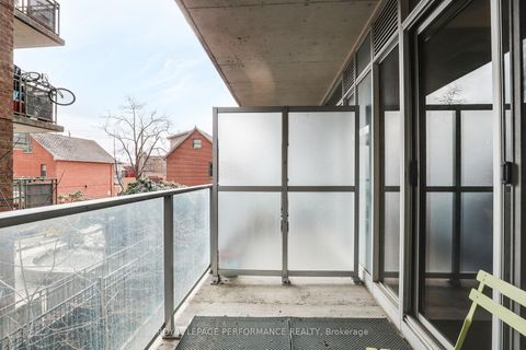 Photo 10 at 207 - 255 BAY Street, Ottawa Centre