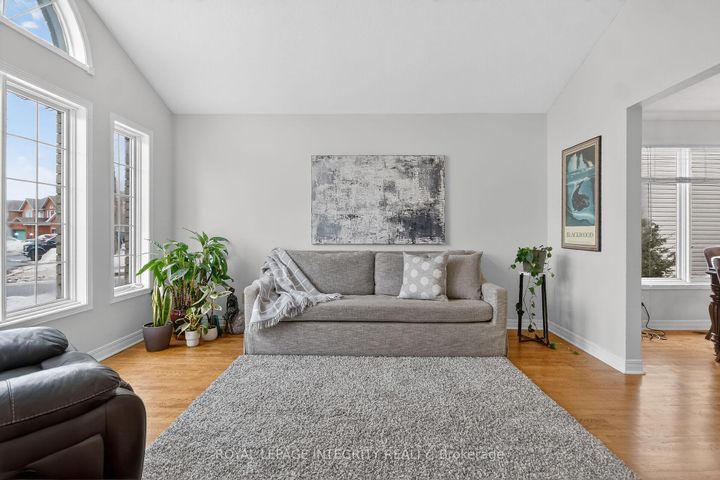 Photo 5 at 161 Longshire Circle, Nepean (Longfields), Ottawa