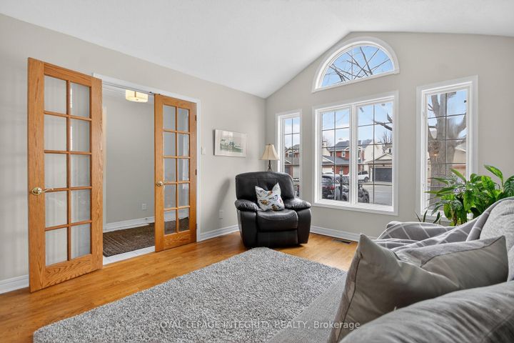 Photo 10 at 161 Longshire Circle, Nepean (Longfields), Ottawa