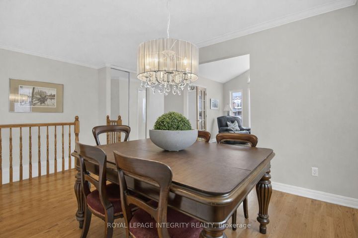 Photo 14 at 161 Longshire Circle, Nepean (Longfields), Ottawa