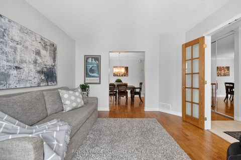 Photo 8 at 161 Longshire Circle, Nepean (Longfields), Ottawa