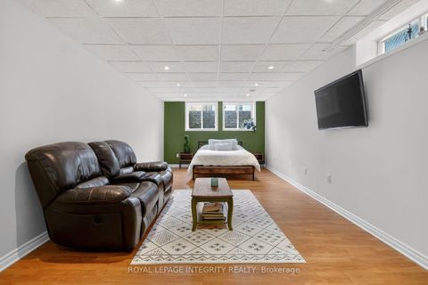 Photo 37 at 161 Longshire Circle, Nepean (Longfields), Ottawa