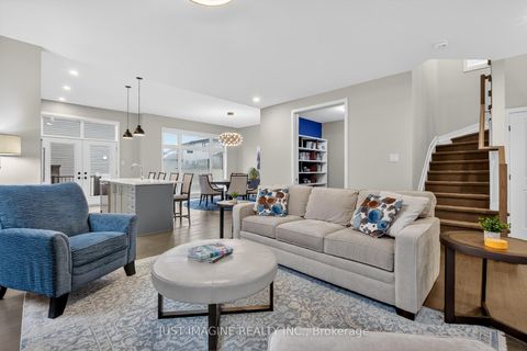 Photo 10 at 602 Triangle Street, Emerald Meadows/Trailwest, Kanata