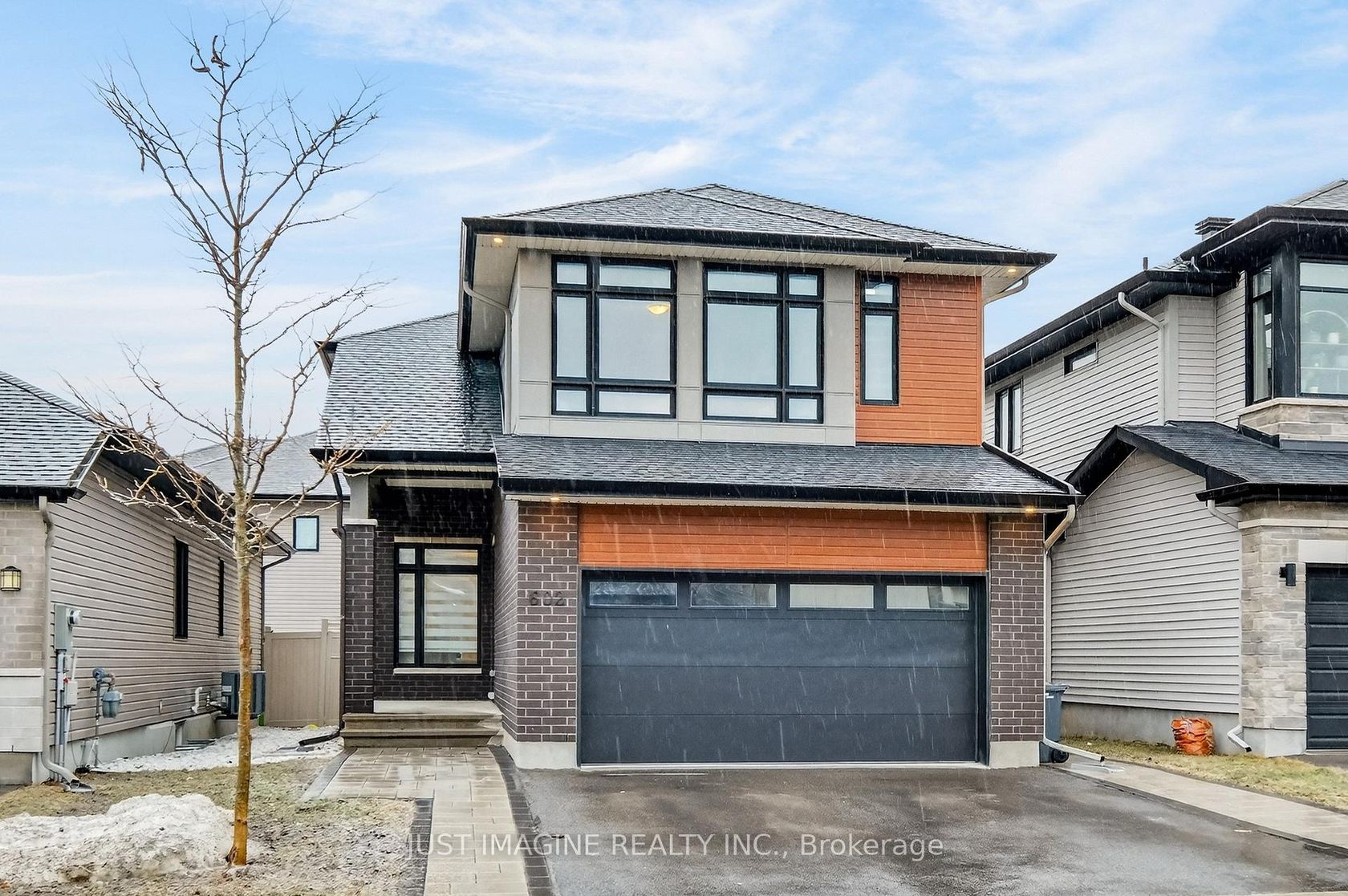 602 Triangle Street, Emerald Meadows/Trailwest, Kanata 2