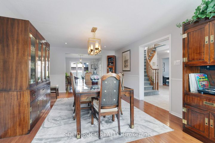 Photo 17 at 41 Framingham Crescent, Nepean (Cedargrove/Fraserdale), Ottawa