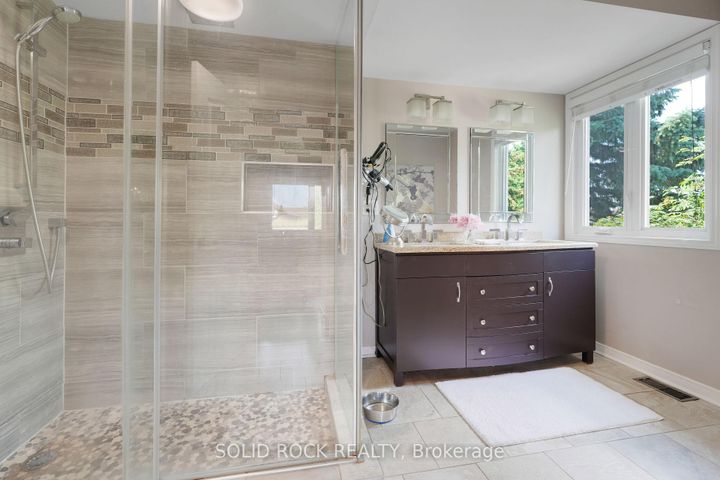 Photo 28 at 41 Framingham Crescent, Nepean (Cedargrove/Fraserdale), Ottawa