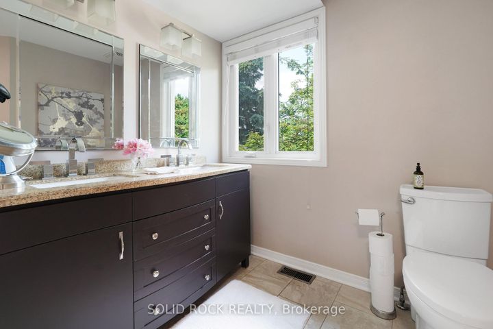 Photo 29 at 41 Framingham Crescent, Nepean (Cedargrove/Fraserdale), Ottawa