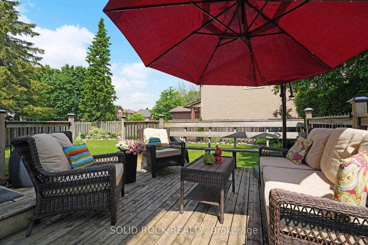 Photo 42 at 41 Framingham Crescent, Nepean (Cedargrove/Fraserdale), Ottawa