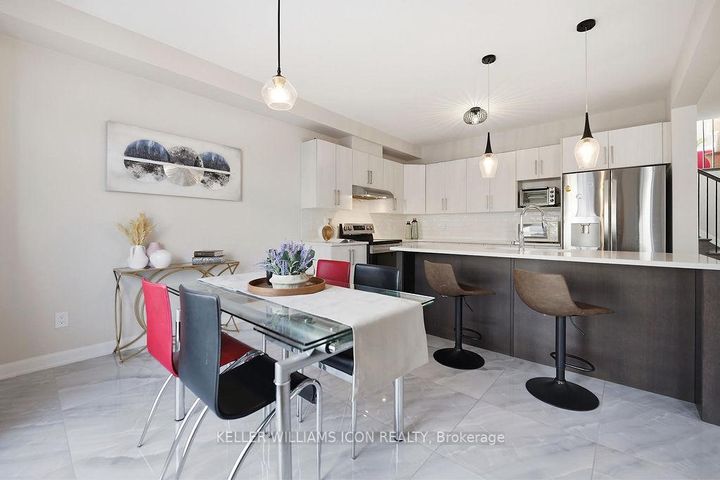 Photo 16 at 808 Cappamore Drive, Nepean (Half Moon Bay), Ottawa