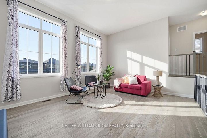 Photo 23 at 808 Cappamore Drive, Nepean (Half Moon Bay), Ottawa