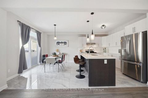 Photo 14 at 808 Cappamore Drive, Nepean (Half Moon Bay), Ottawa