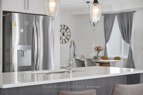 Photo 20 at 808 Cappamore Drive, Nepean (Half Moon Bay), Ottawa