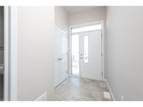 Photo 1 at 459 Cope Drive, Emerald Meadows/Trailwest, Kanata
