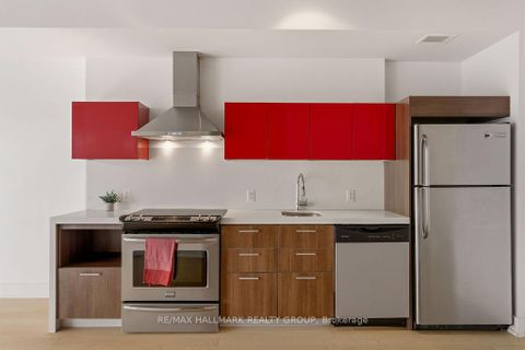 Photo 7 at 203 - 360 McLeod Street, Ottawa Centre