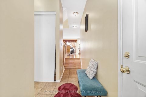 Photo 3 at 2362 Bois Vert Place, Avalon East, Orleans