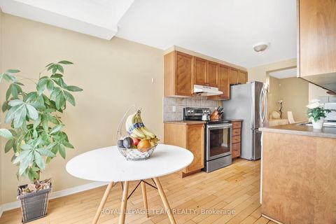 Photo 14 at 2362 Bois Vert Place, Avalon East, Orleans