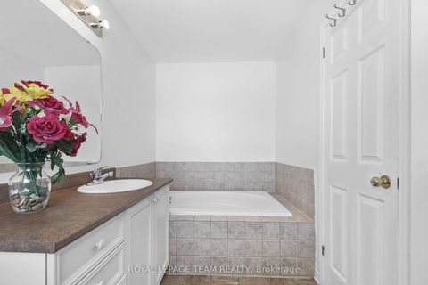 Photo 23 at 2362 Bois Vert Place, Avalon East, Orleans