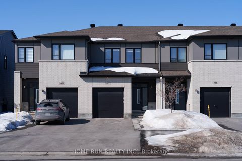 Photo 0 at 467 Cope Drive, Emerald Meadows/Trailwest, Kanata
