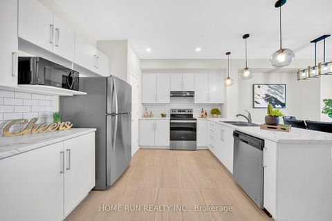 Photo 6 at 467 Cope Drive, Emerald Meadows/Trailwest, Kanata