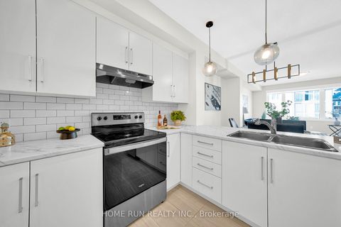 Photo 10 at 467 Cope Drive, Emerald Meadows/Trailwest, Kanata