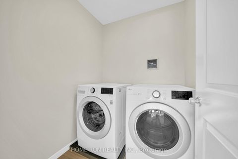 Photo 32 at 467 Cope Drive, Emerald Meadows/Trailwest, Kanata