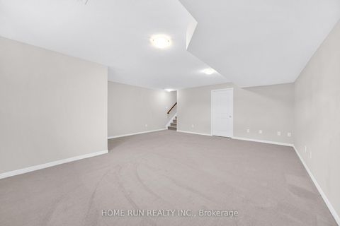 Photo 35 at 467 Cope Drive, Emerald Meadows/Trailwest, Kanata