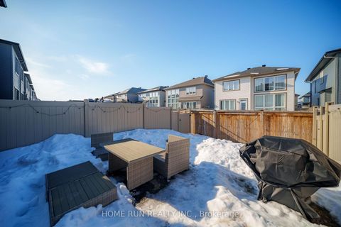 Photo 36 at 467 Cope Drive, Emerald Meadows/Trailwest, Kanata